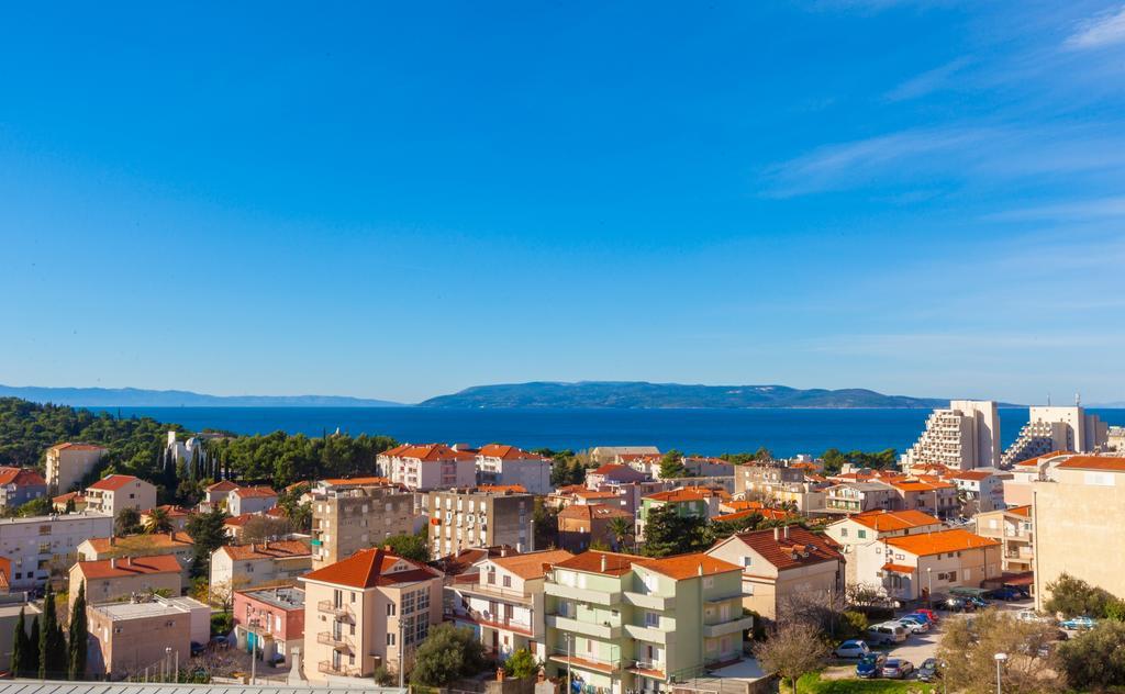 Mima * Makarska
